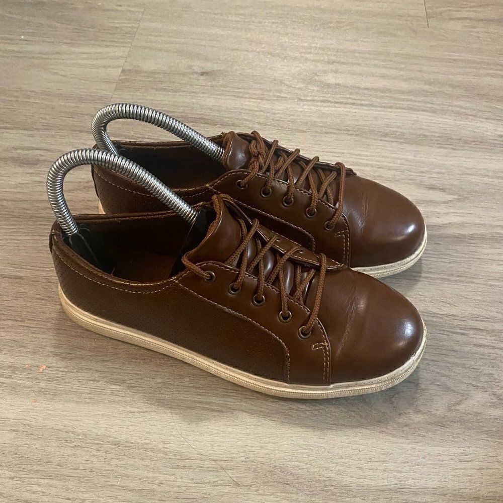 American Eagle Boys Liam 179972 Brown Slip Resitant Sneaker Shoes Size US 4.5